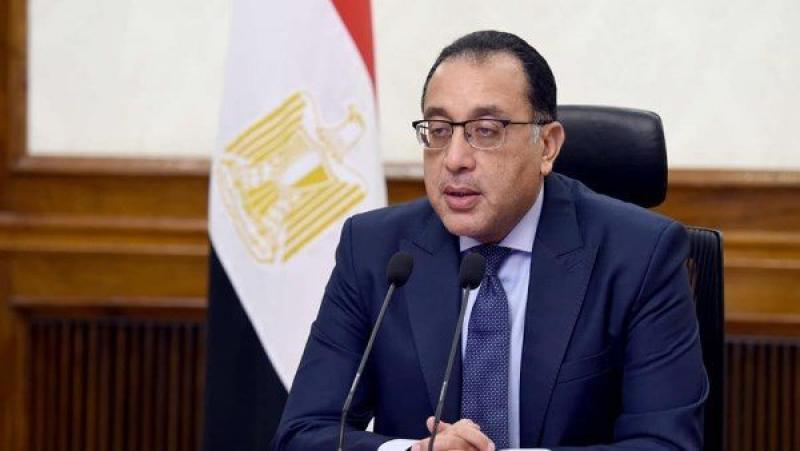 رئيس الوزراء يشهد بدء التشغيل التجاري لمحطة البحر الأحمر لتداول الحاويات بميناء السخنة