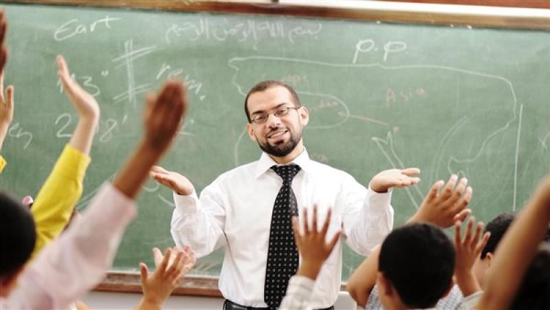 طريقة تسجيل بيانات المعلم لاستكمال اجراءات مسابقة 30 ألف معلم في القاهرة
