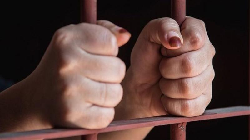 حجز صانعة محتوى 24 ساعة بالجيزة للتحقيق في فيديوهات خادشة للحياء