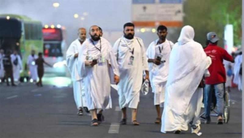 وزارة الحج: ضيوف الرحمن يستكملون مناسكهم يوم النحر بقلوب عامرة بالفرح والتكبير