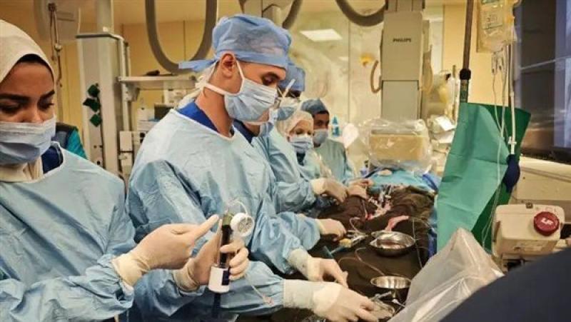 لأول مرة في إفريقيا.. طب قصر العيني تنجح في تطبيق تقنية «فونتان» بالقسطرة لمرضى القلب