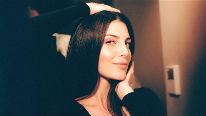 رزان جمال تشيد بمحمد رمضان: يتابع كل التفاصيل للوصول إلى أفضل صورة للعمل