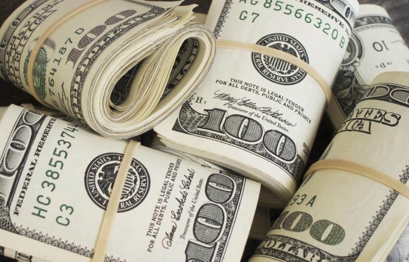 سعر الدولار اليوم الإثنين في مصر.. آخر المستجدات بالبنوك وشركات الصرافة