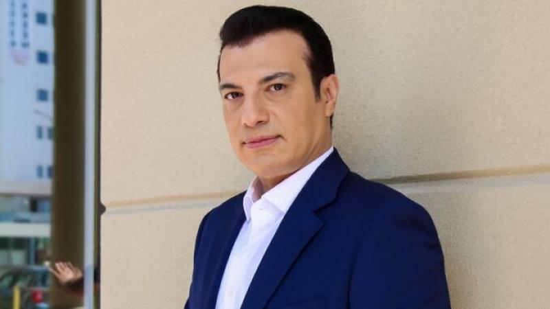 إيهاب توفيق يواصل نشاطه الصيفي بجولة غنائية في تونس