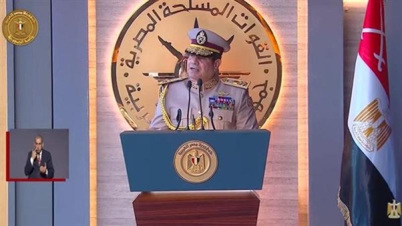 «الدولار كان بـ 6 جنيه ودلوقتي بـ 50».. الرئيس السيسي يصارح المصريين بأسباب الارتفاع