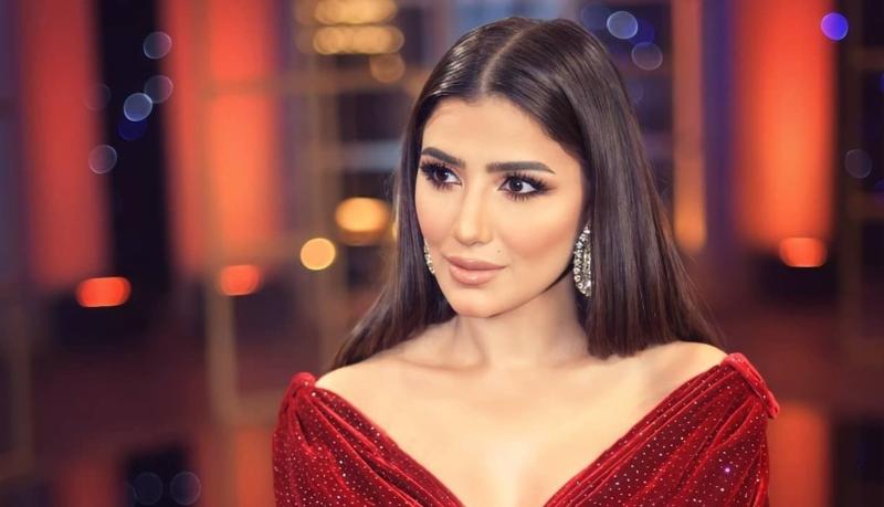 مي عمر تشعل حماس الجماهير قبل مباراة مصر والأرجنتين: ”ميسي كمان شوية”