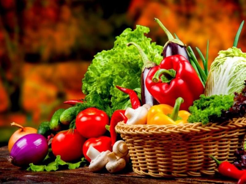 أسعار الخضراوات اليوم الإثنين في الأسواق المصرية.. الطماطم والبصل في الصدارة