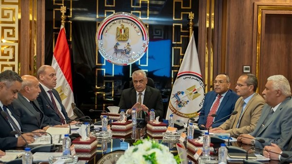 وزير الإنتاج الحربي: تطوير منظومة إنتاج الذخائر أولوية رئيسية خلال المرحلة الحالية