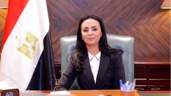 «التضامن» توجّه بصرف مساعدات عاجلة لأسر ضحايا ومصابي حادث الطريق الصحراوي ببني سويف