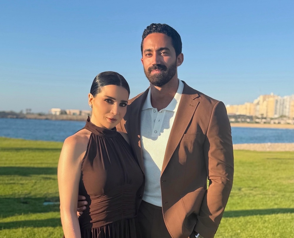 «المال والبنون رزق».. أحمد تيمور يحسم الجدل حول حمل مي عز الدين
